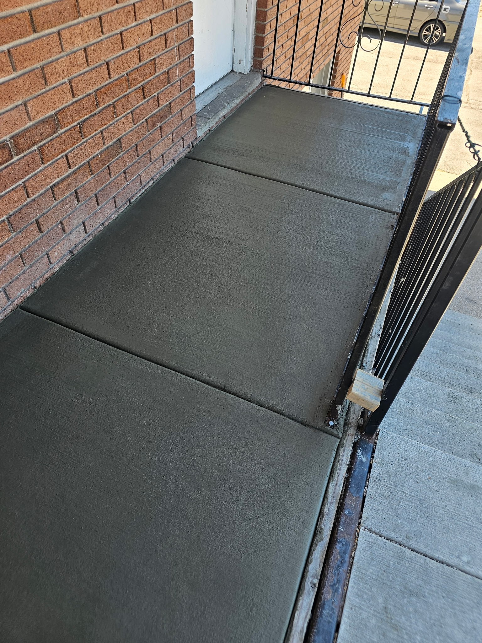 Concrete porch walkway in Utah
